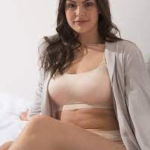 SOMA Nude Wireless Endless Luxe Adjustable Bralette Size S